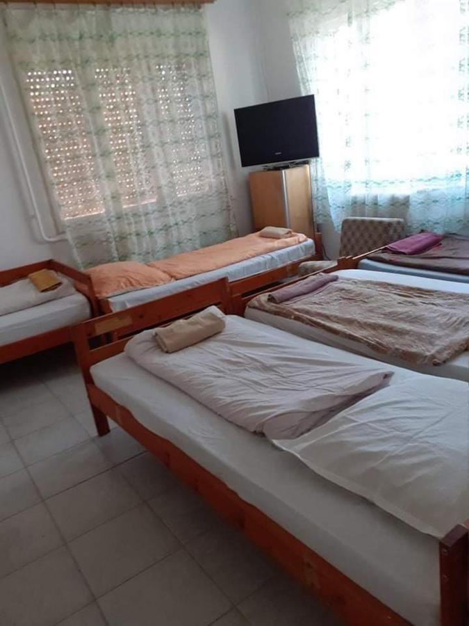 Malomtavi Vendégház Tapolca Extérieur photo